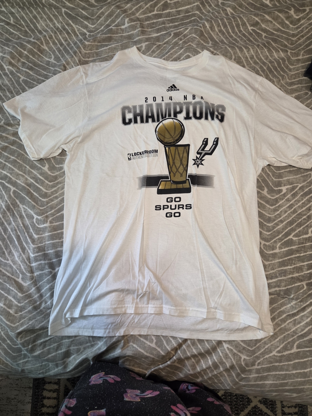 Adidas San Antonio Spurs 2014 NBA Champions Locker Room Shirt White Men's 2XL